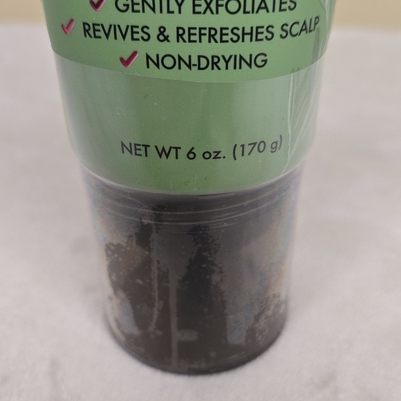 Scalp Scrub Bundle Mielle, Briogeo, Common Care - Picture 3 of 12